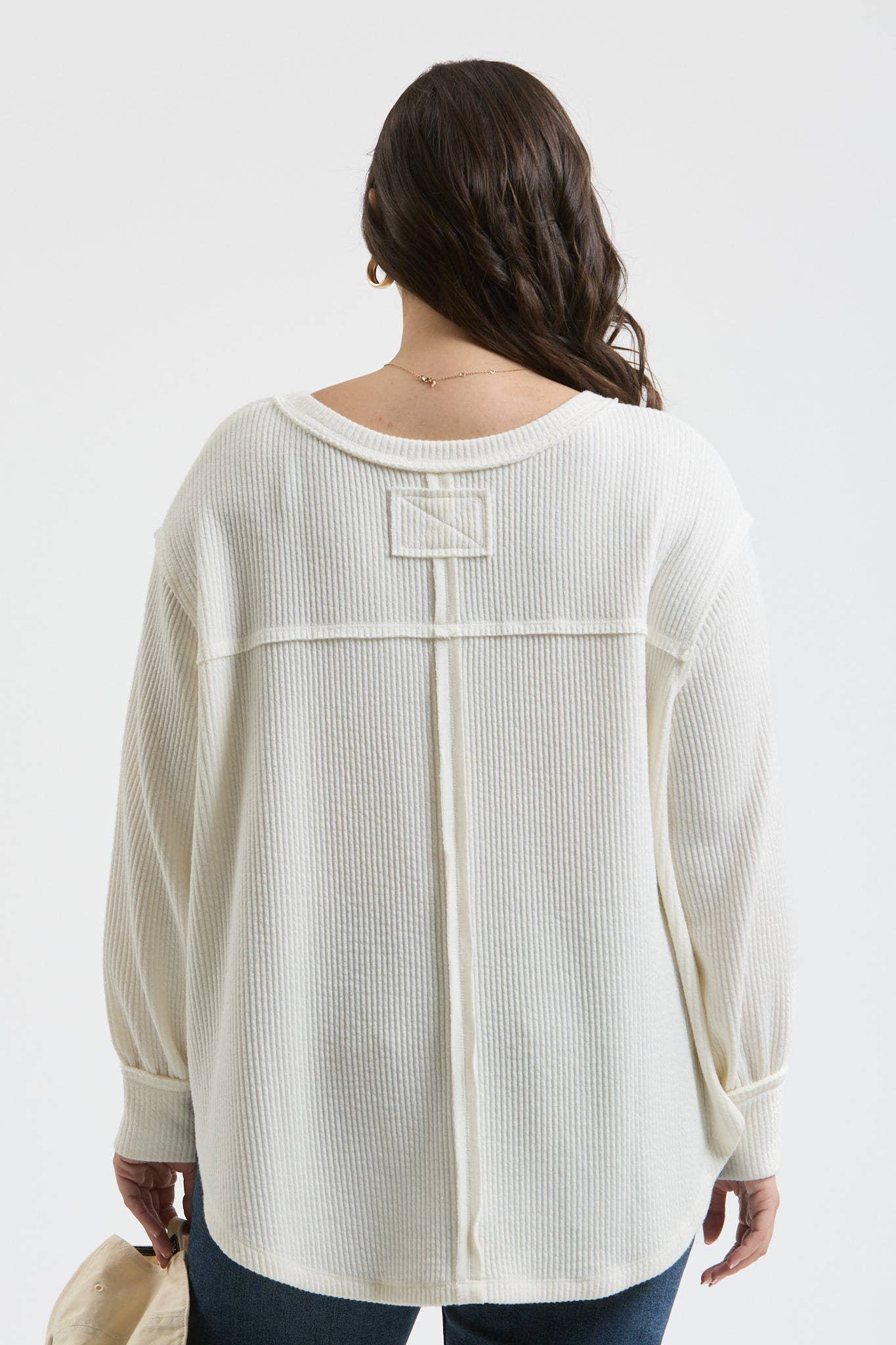 Blu Pepper - Wholesale Knit Top - Women's - PLUS V NECK ASYMMETRICAL HEM LONG SLEEVE KNIT TOP10