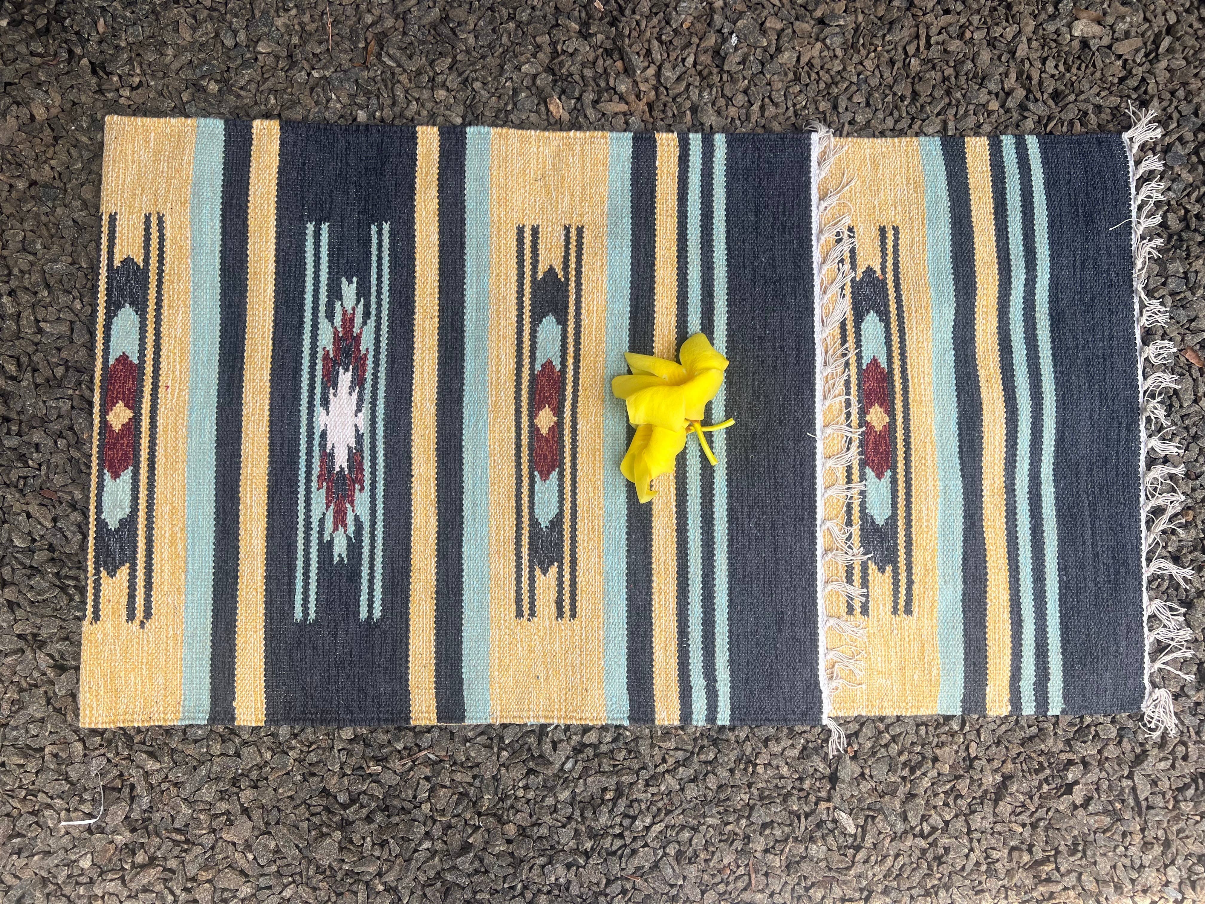 Green Frog India – wholesale Yoga mat – Handwoven Yoga Mat From Natural Cotton and Dyes4