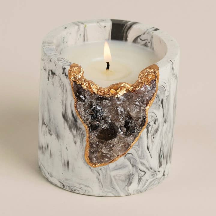 Amber Saffron Geode Candle for wholesale by TB Fragrances