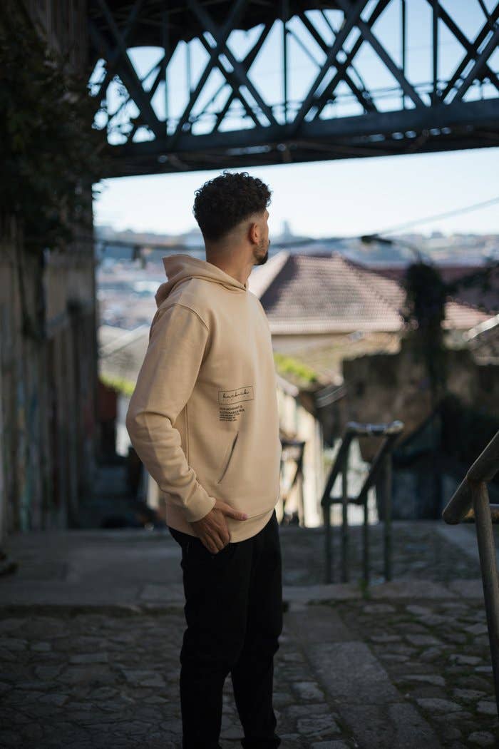 LEOPOLT x Kuckuck – Großhandel Hoodie – Unisex – Bio-Baumwolle Hoodie Unisex - Soy Bean Movement Print6