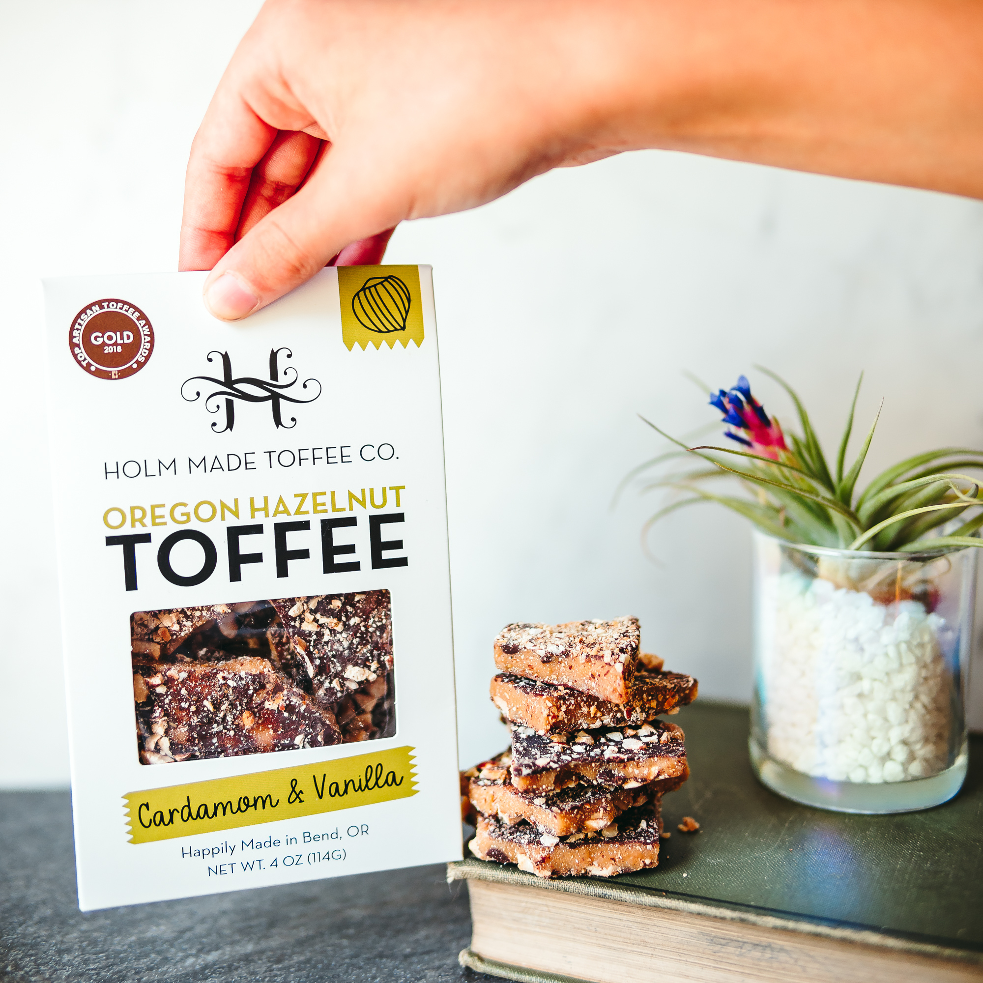 Holm Made Toffee Co. - Wholesale Toffee - Cardamom And Vanilla - Oregon Hazelnut Toffee4