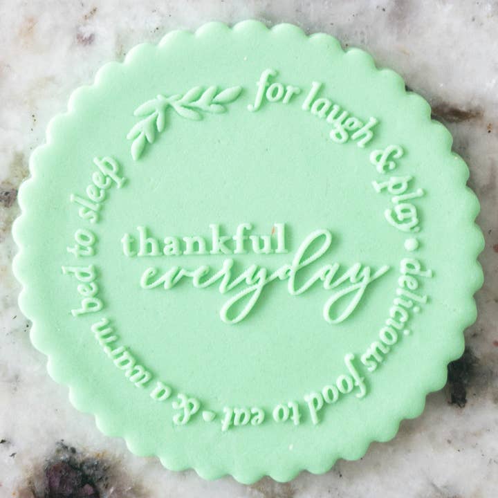 Tampon à gaufrer Thankful Everyday Pop-up pour biscuits pour la vente par Cut Bake Stamp