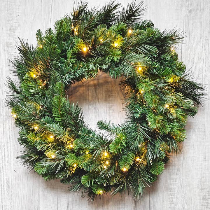 Pre-lit Deluxe Evergreen Wreath 24" 150 Tips 50 Led Lights for wholesale by ES Essentials