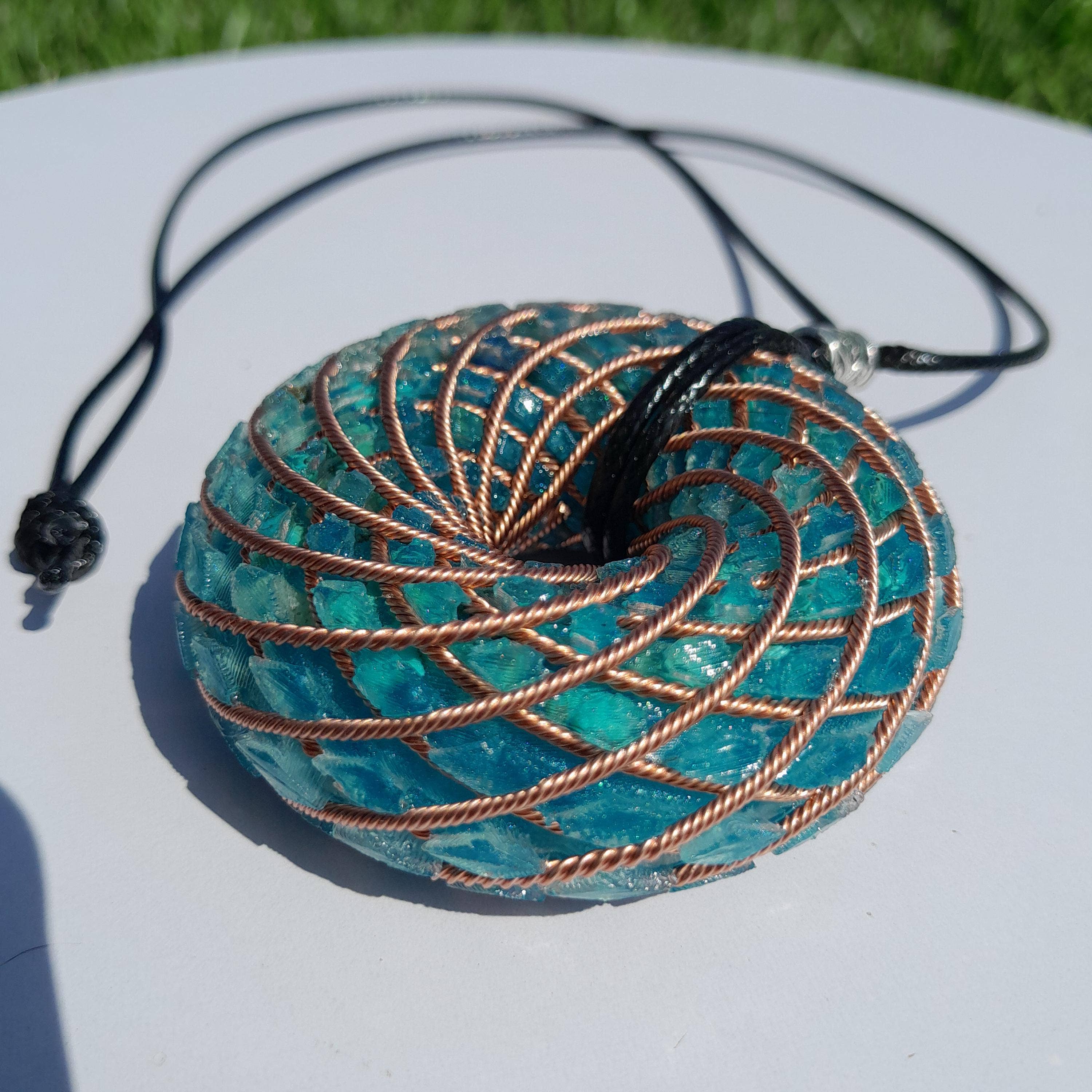 Mundo Orgon – Großhandel Spiritueller Stein/Kristall – Rodin-Torus-Spule Lapislazuli-Chips - Wirbelwellen-Generator - Toroidale Energie | EMF-Schutz9