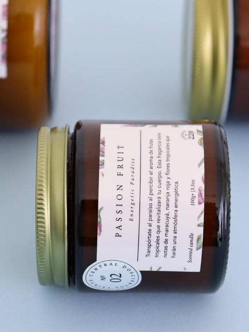 02 | Energetic | Bougie aux fruits de la passion | Bougie parfumée pour la vente par Central 220