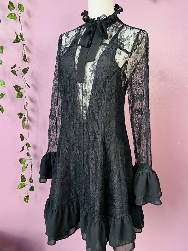 Witchwood Bags - Wholesale Jurk - Dames - Nightshade - Donker Romantische Bloemen Mini Babydoll Jurk - PRE-ORDER