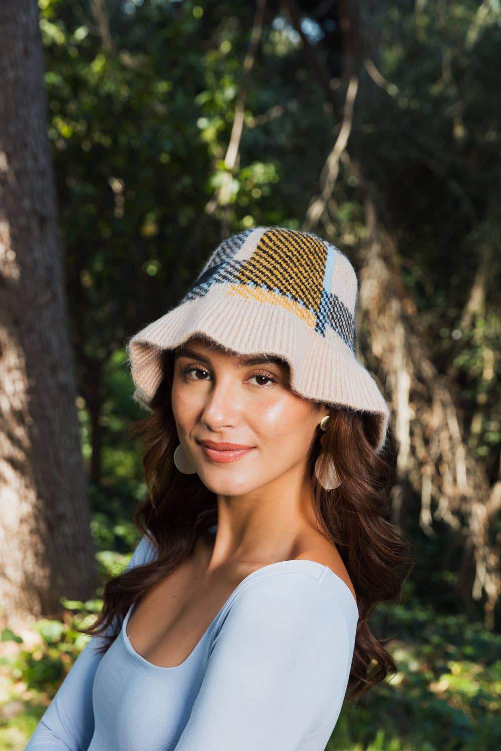 Leto Accessories - Vente Bonnet – femme - Bonnet style chapeau seau à motif à carreaux5