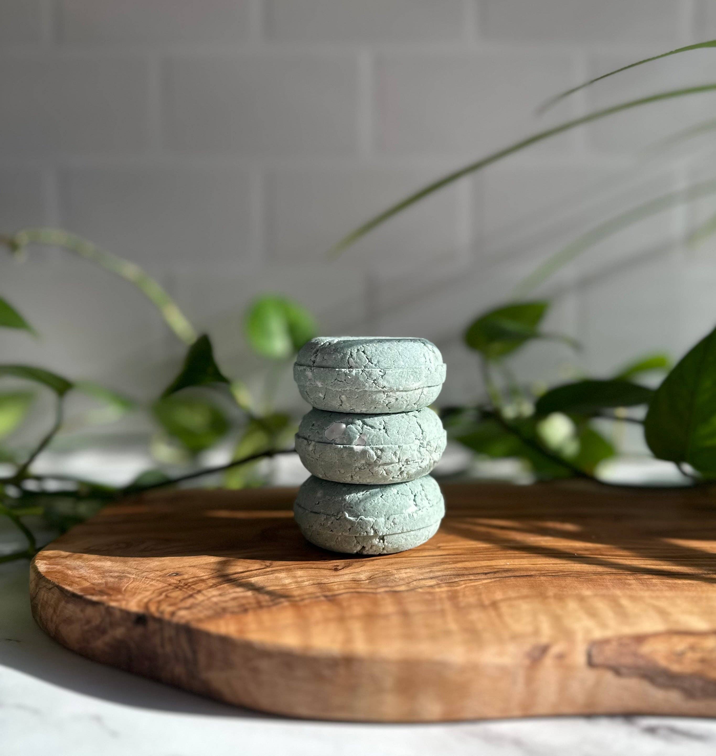 Juniper & Sage Soap Co. LLC - Wholesale Shampoo Puck/Solid Shampoo - Rice & Castor Shampoo Bar1