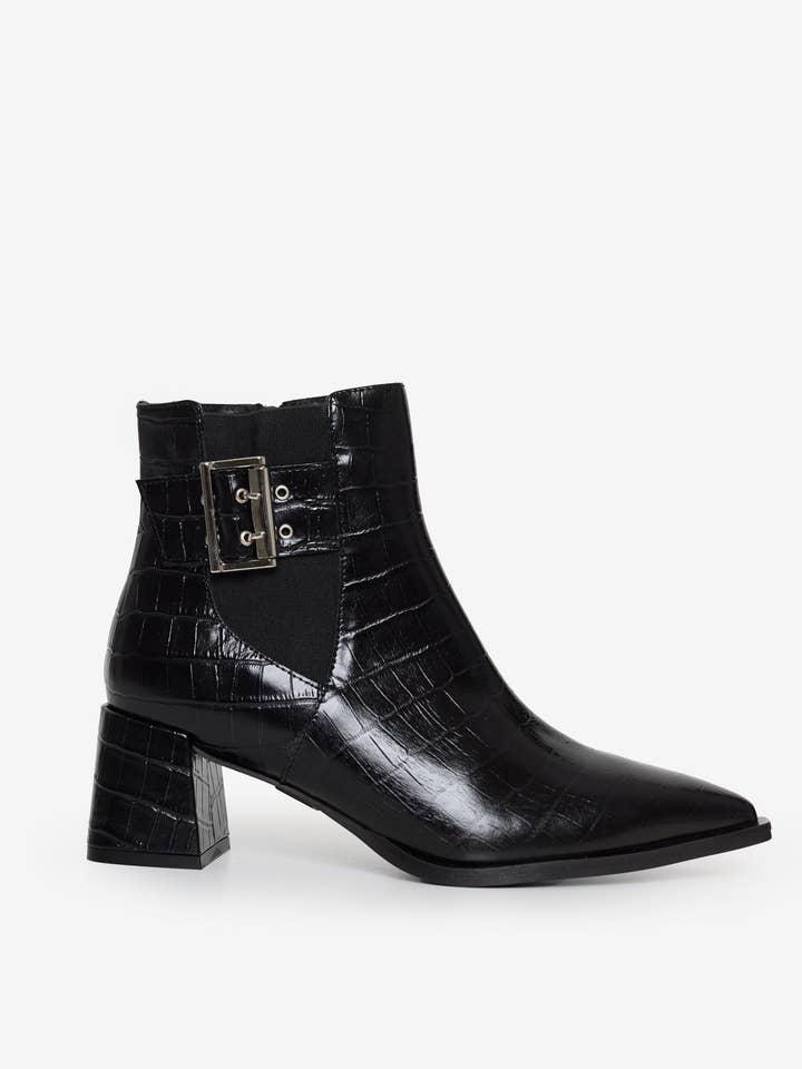 Untamed Black Croco for wholesale by CRISTINA FERREIRA