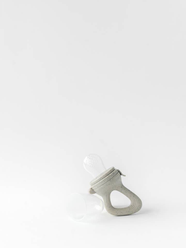 Fruit Feeder, Feeder Pop for Baby for wholesale by T and Me