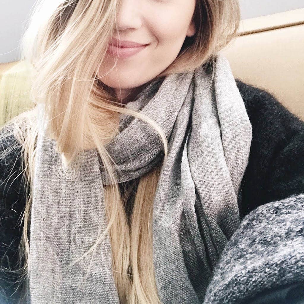 SLATE + SALT - Wholesale Scarf - Unisex - Heathered Gray Handloom Cashmere Scarf2