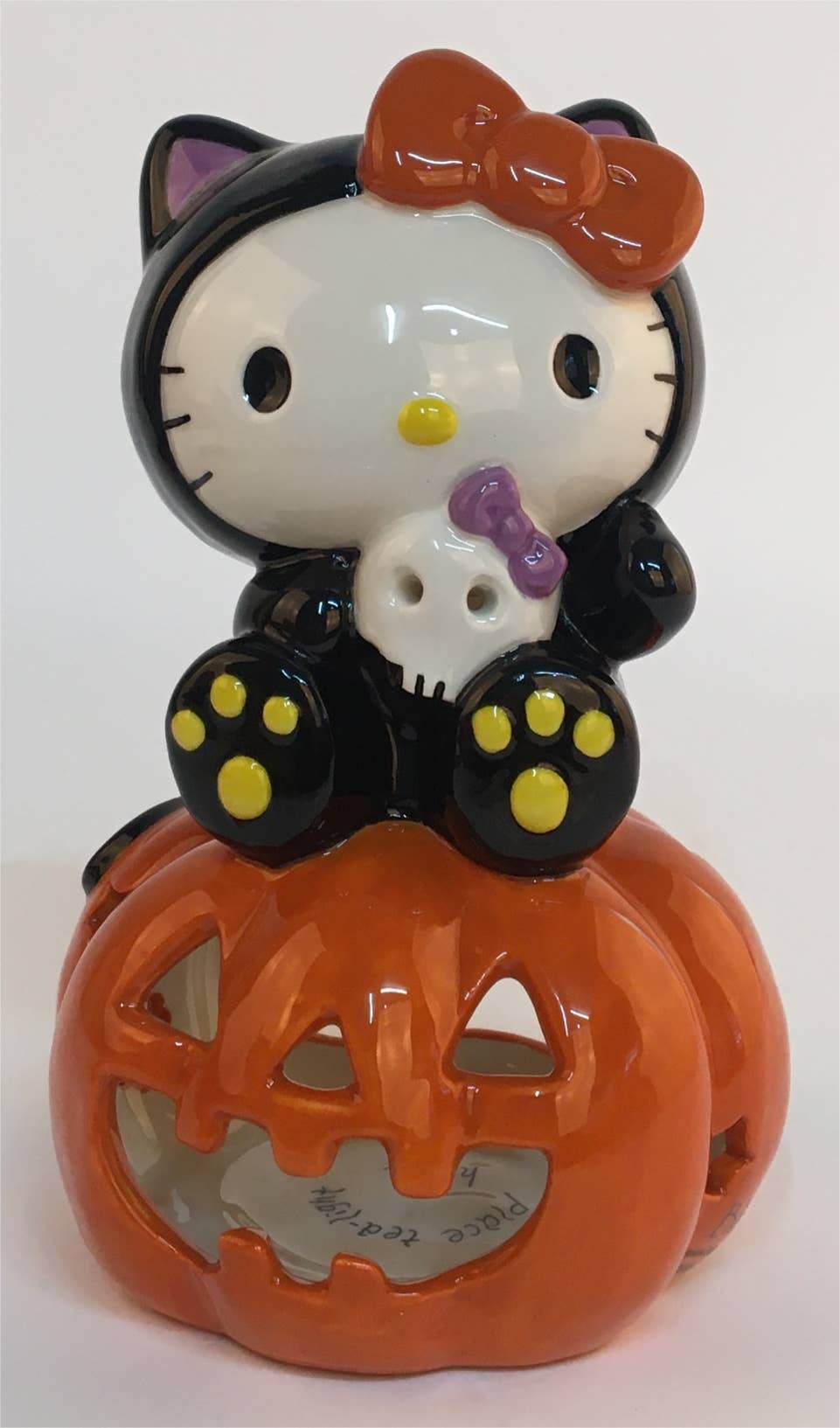 Blue Sky Clayworks - Wholesale Candle holder - Hello Kitty Halloween Tealight Holder