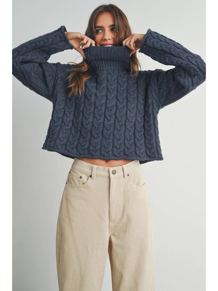 BUTTERMELON - Wholesale Knitted jumper – Women′s - Thick Braid With Turtle Neck Long-Sleeve Sweater - BMW71684