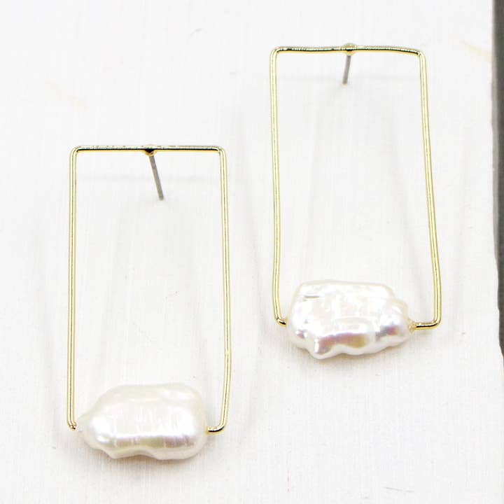Tempest Designs – wholesale Dangle earrings – Real button pearls on contemporary square setting0
