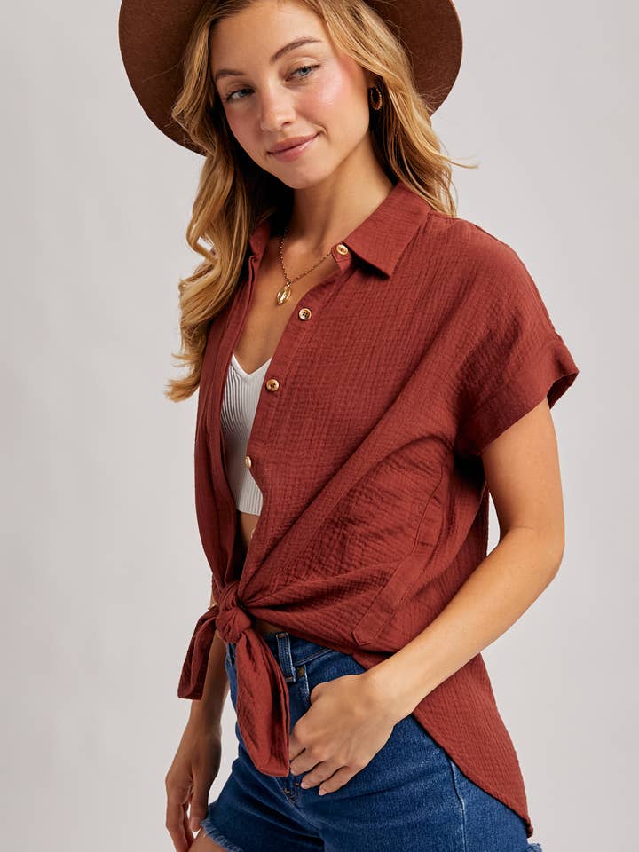 Bluivy – Camisa com botões no colarinho – Mulher por atacado – CAMISA ESSENCIAL BOTÃO UP ALGODÃO20