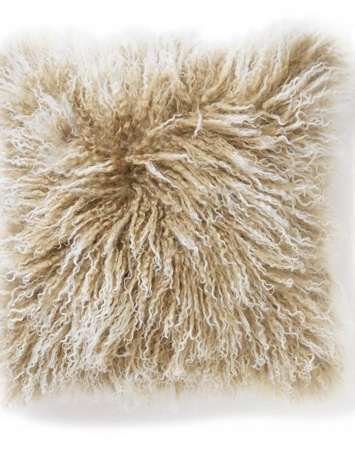 Shansi sierkussenhoes van Tibetaanse krullend schapenvacht - Beige Snowtop voor wholesale door Skinnwille Home