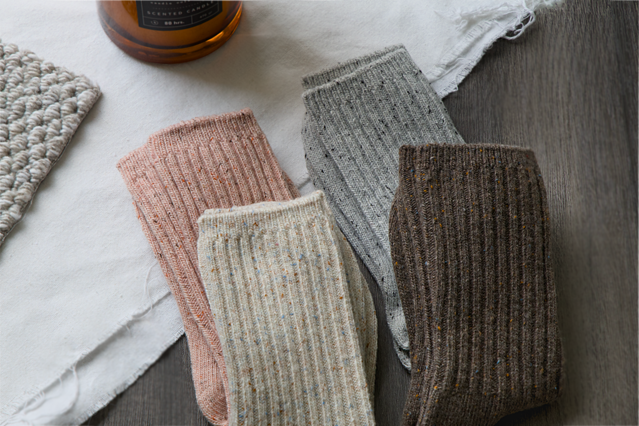 Happy Knits – wholesale Socks – Women's – Women’s Wool Blend Crew Socks – Warm & Cozy Winter Style9