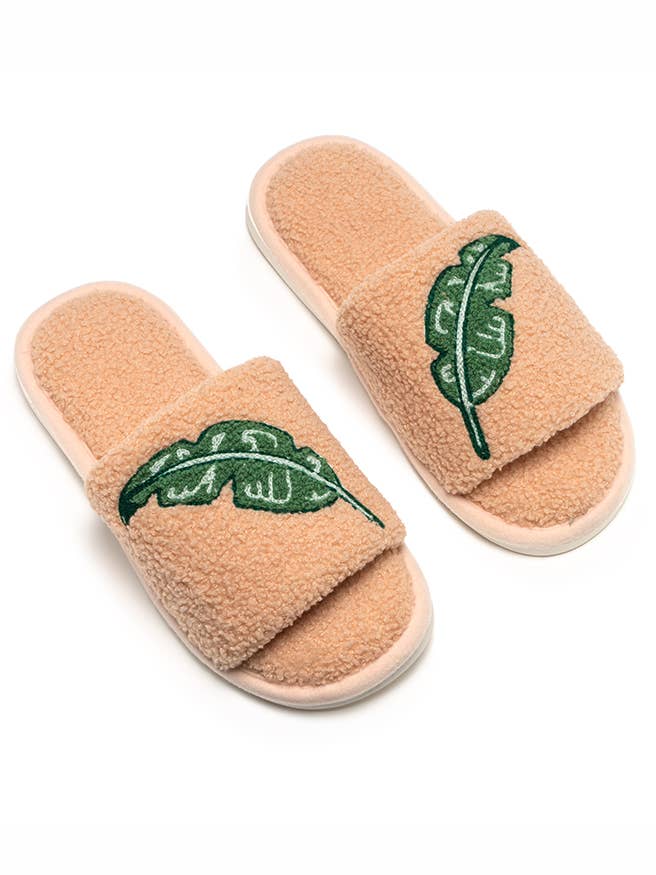 Living Royal - Wholesale Slippers - Women's - Indoor / Outdoor Slide Slippers - Palm Tree Leaves - Tan