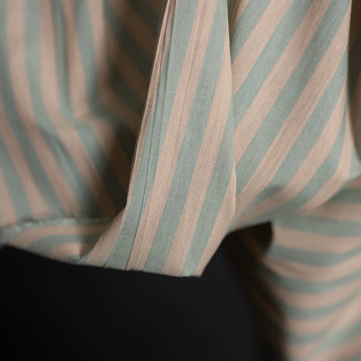 Merchant and Mills – wholesale Fabric – Sprigs Watercolour Cotton Check 3