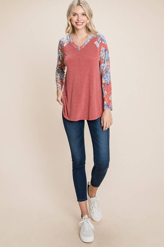 Ferrugem Top de mangas estampadas florais ETK-8543 para venda a revendedores na Faire1