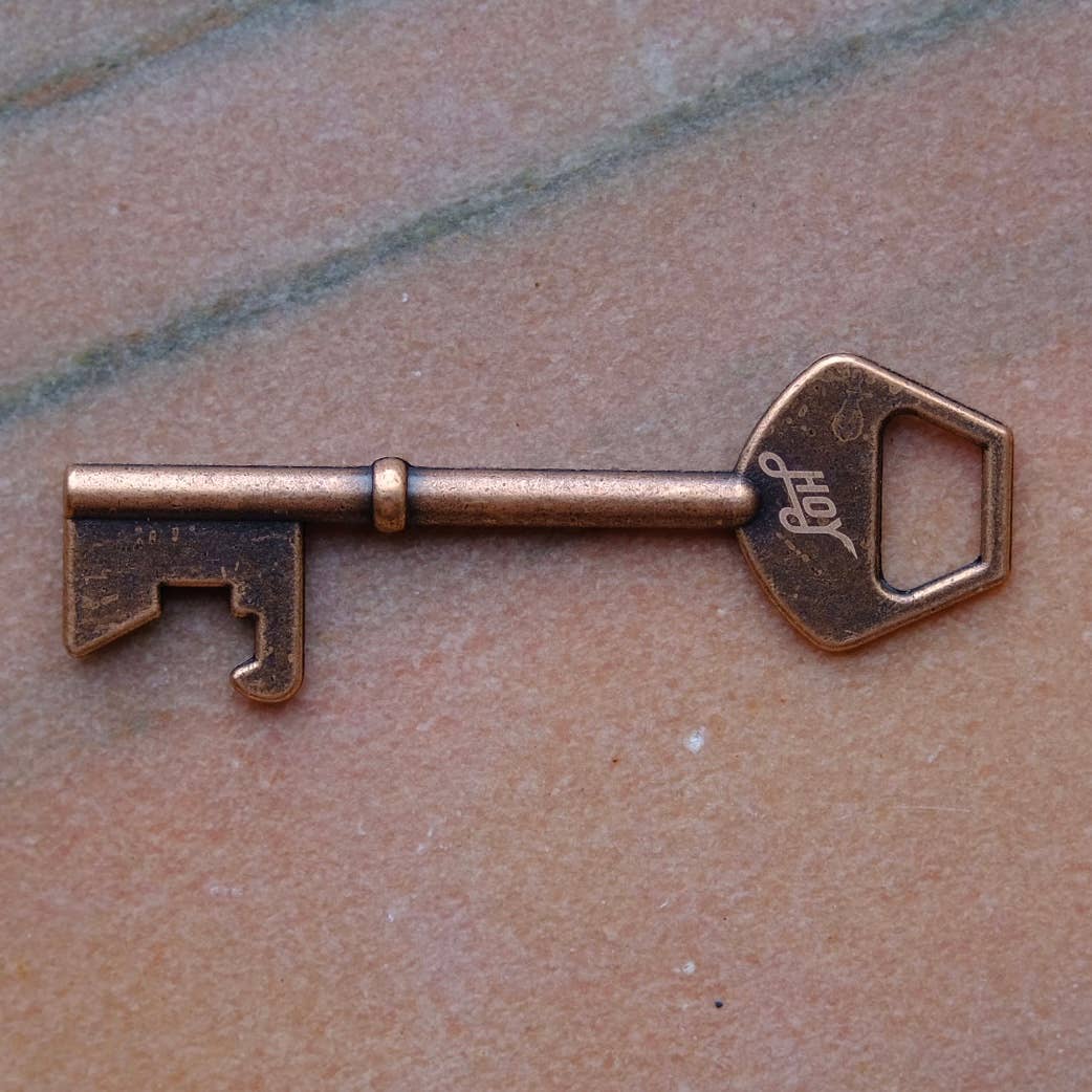 Hoy surf Ltd – wholesale Bottle/wine opener – Hoy Key Bottle Opener5