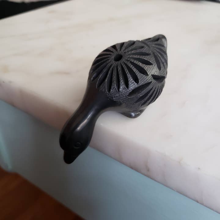 The Little Pueblo - Wholesale Decorative Figurine - Oaxacan Barro Negro Black Clay Pottery Goose Figure