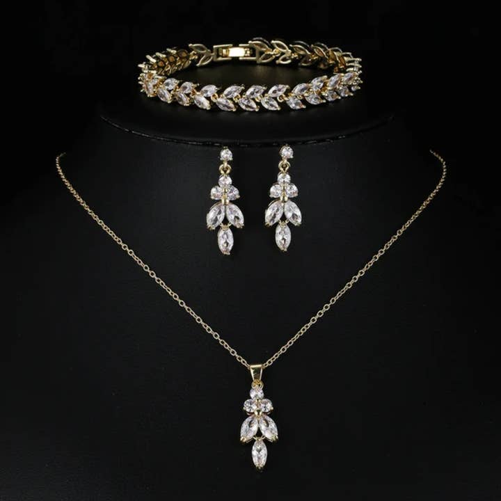 BRIDAL WEDDING JEWELRY SET for wholesale by Ashlen