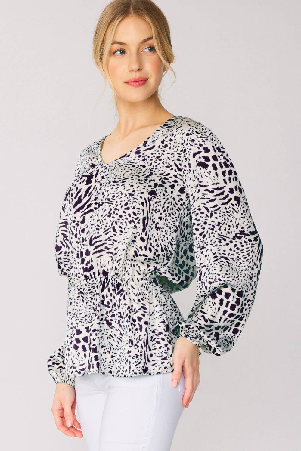 FSL Apparel – wholesale Blouse – Women’s – ST3755 - ANIMAL PRINT SATIN V NECK PEPLUM TOP8