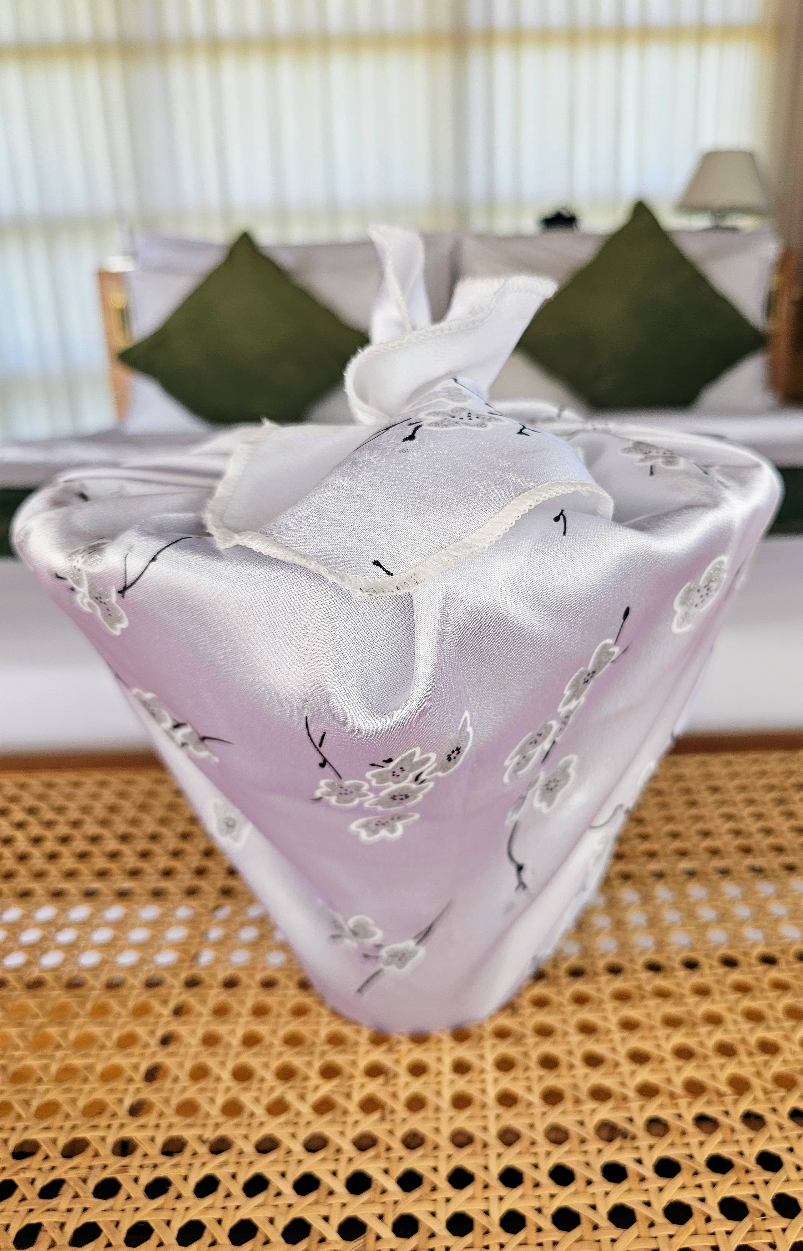 Eazywraps – wholesale Flat wrap – Velvet Forest/Luxury Fabric Wrap/ Eco-Friendly Gift Wrapping7