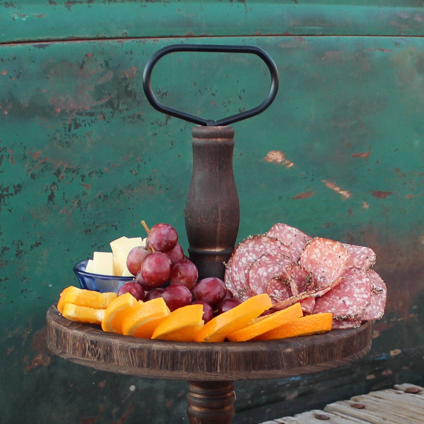 Boulton and Grande – Großhandel Serviertabletts – Rustikales zweistöckiges Tablett6