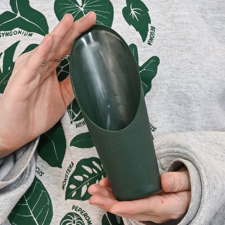 Lost in the Forrest - Wholesale Garden Tool - Soil Scoop0