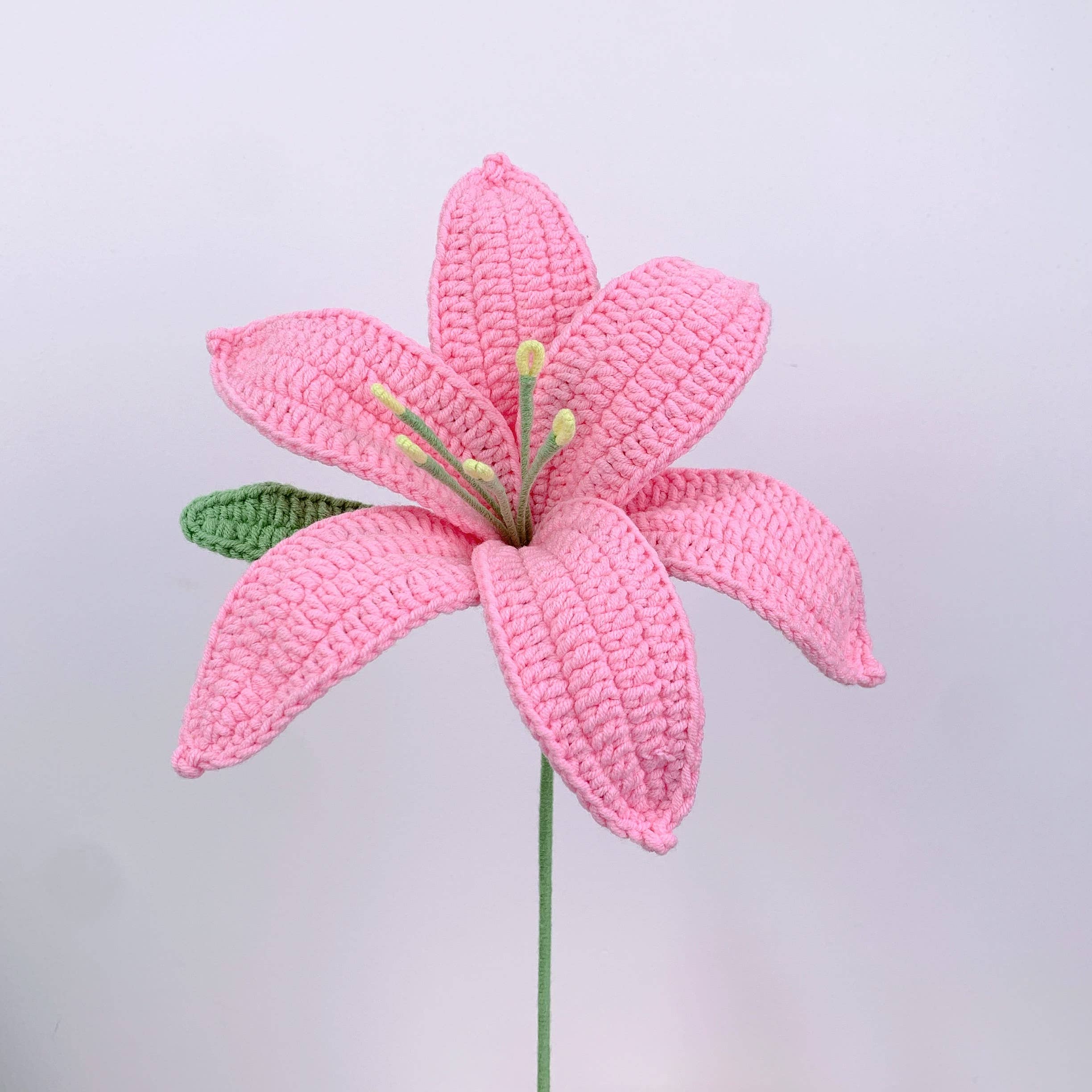 Lilyrosy（Duty free) - Wholesale Kunstbloemen - Gehaakte leliebloem cadeaus, Handgemaakte cadeaus voor elke gelegenheid15