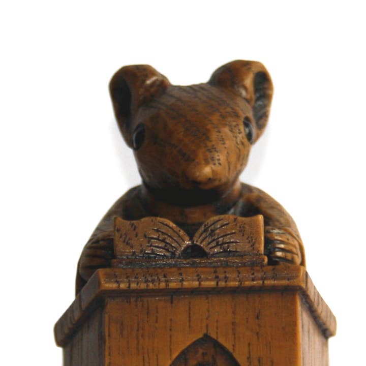 Oakapple Designs Ltd - Wholesale Decorative Figurine - Church Mouse In The Pulpit. Reproduction Carving Ornament.2