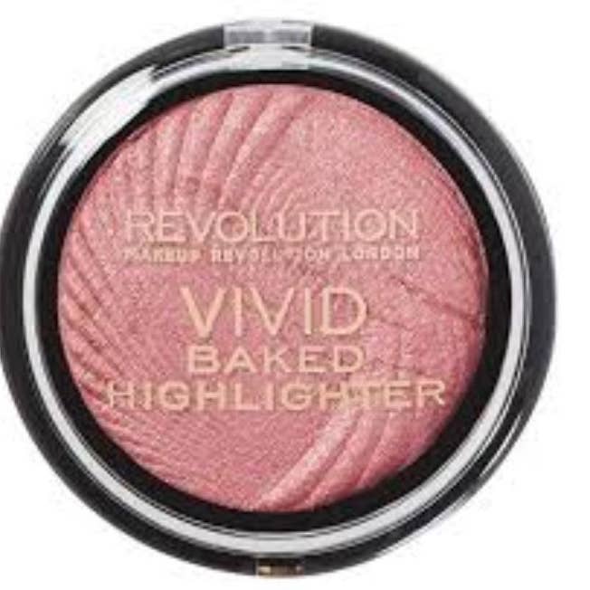 Rose Gold lights REVOLUTION Vivid Baked Highlighter for wholesale on Faire1