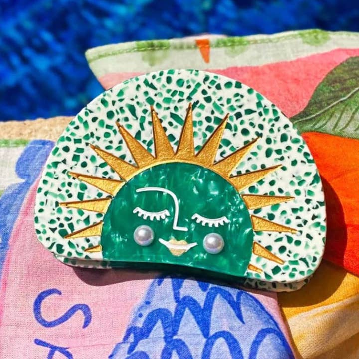 Green Sun Claw for wholesale by Kingston Jewellery