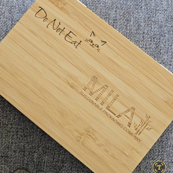 Mila Sustainable Packaging Company - Wholesale Makeup Storage Box - Large Handcrafted Bamboo Magnetic Makeup Palette10