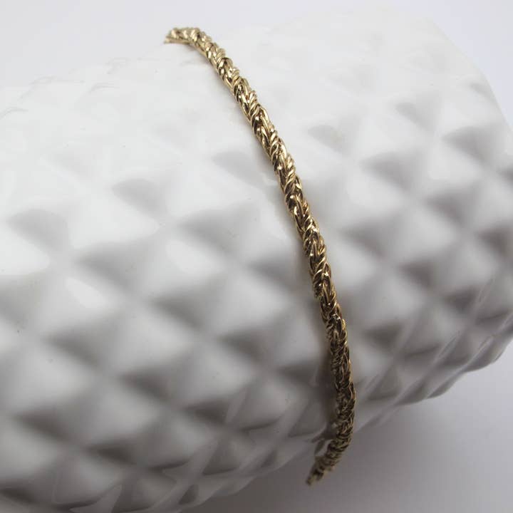 Simple Twist Pop Bracelet for wholesale by Luna Cox