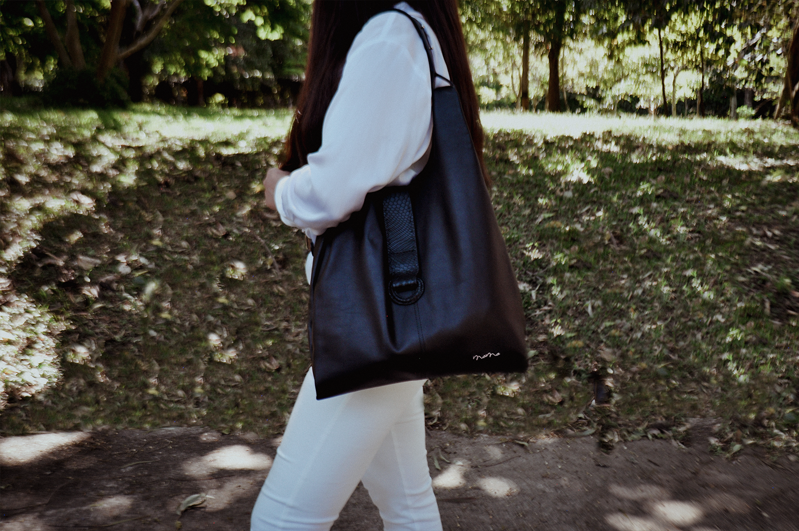 MomoDesigns - Wholesale Shoulder Bag - Women's - "Velandia" Hobo Purse4