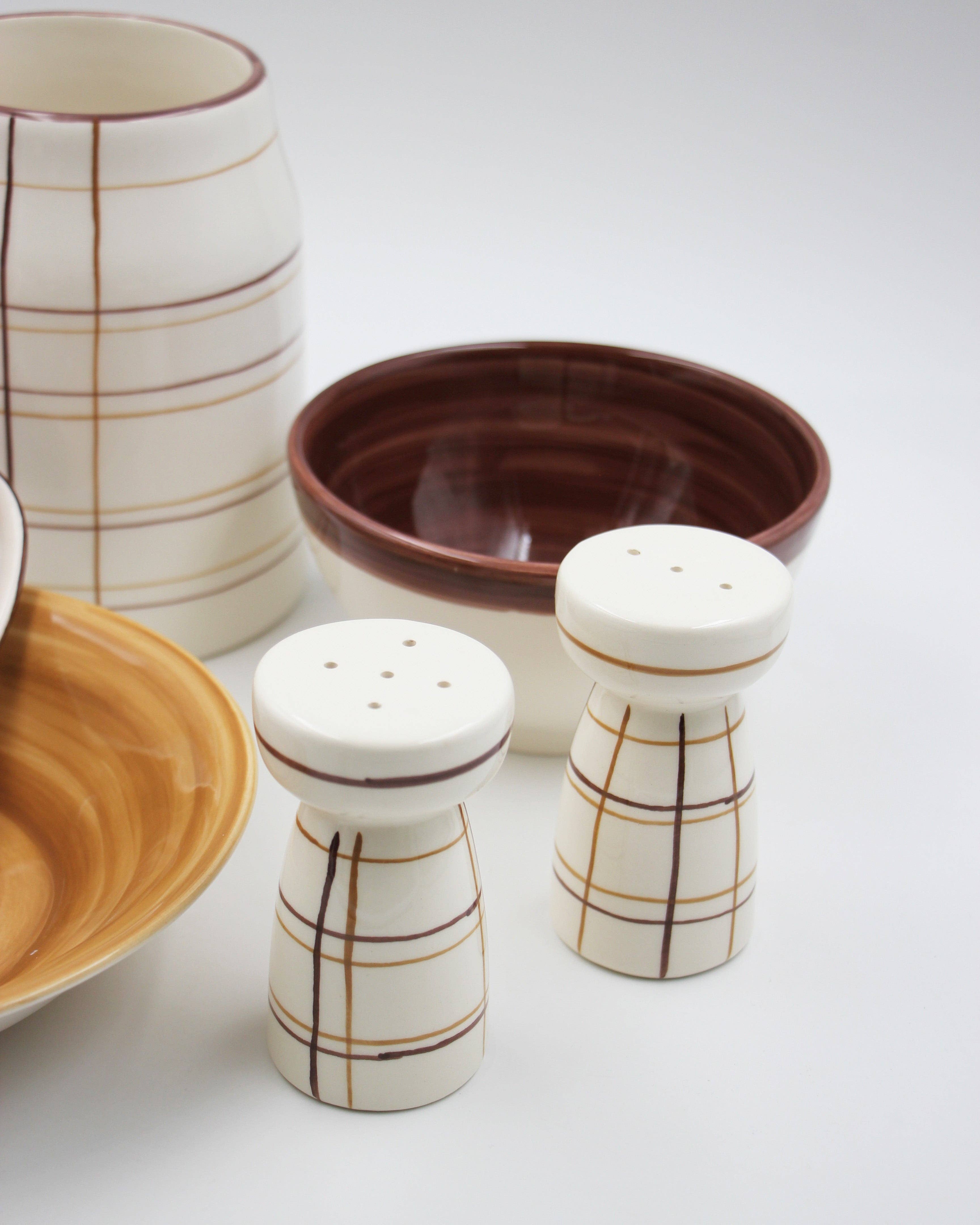 Pó de Barro - Wholesale Salt & Pepper Shaker Set - Dolce Latte Macchiato Ceramic Salt & Pepper Shaker Set3