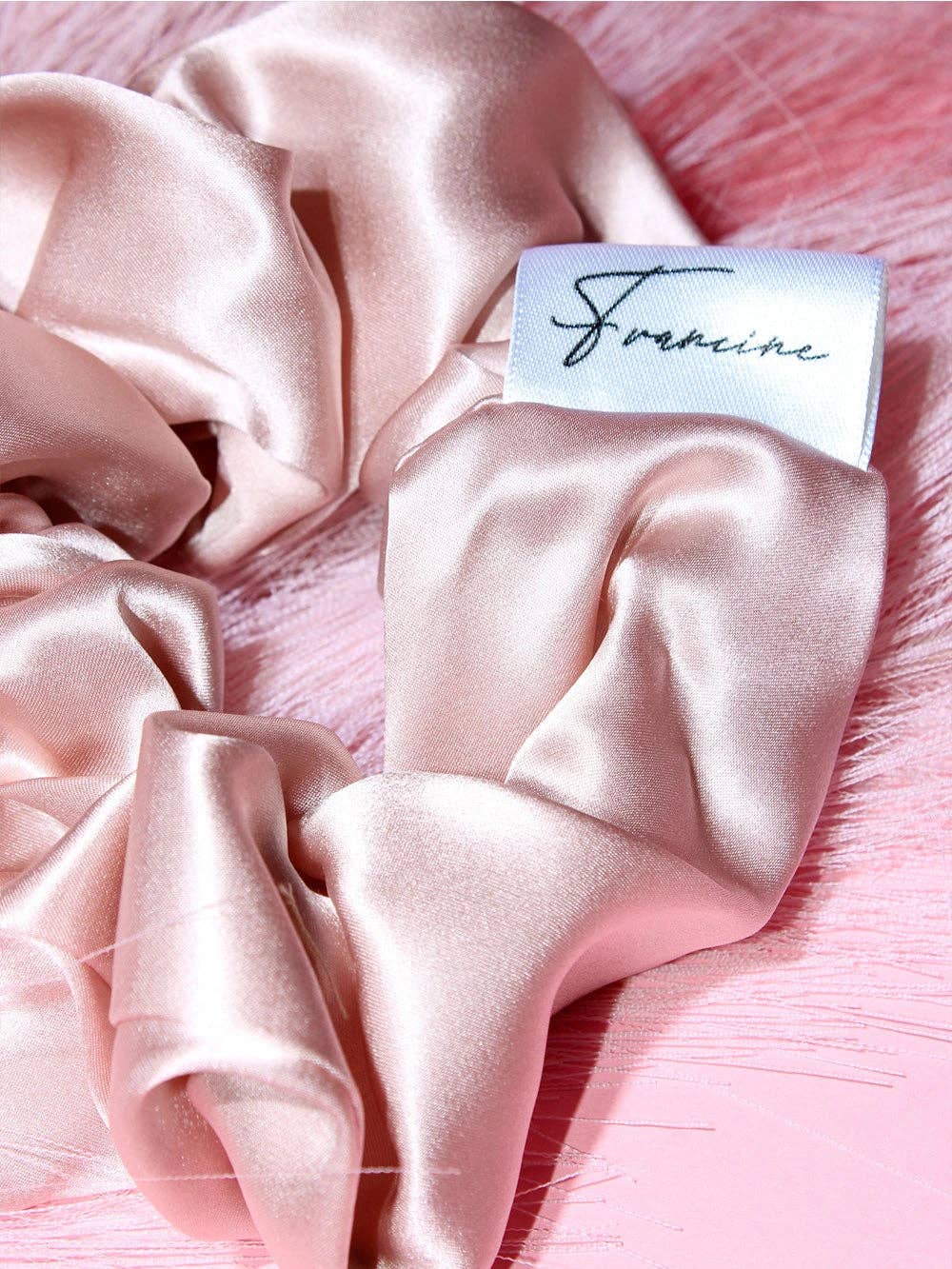 Francine Hair Care - Wholesale Scrunchie - Women's - Silk scrunchie5