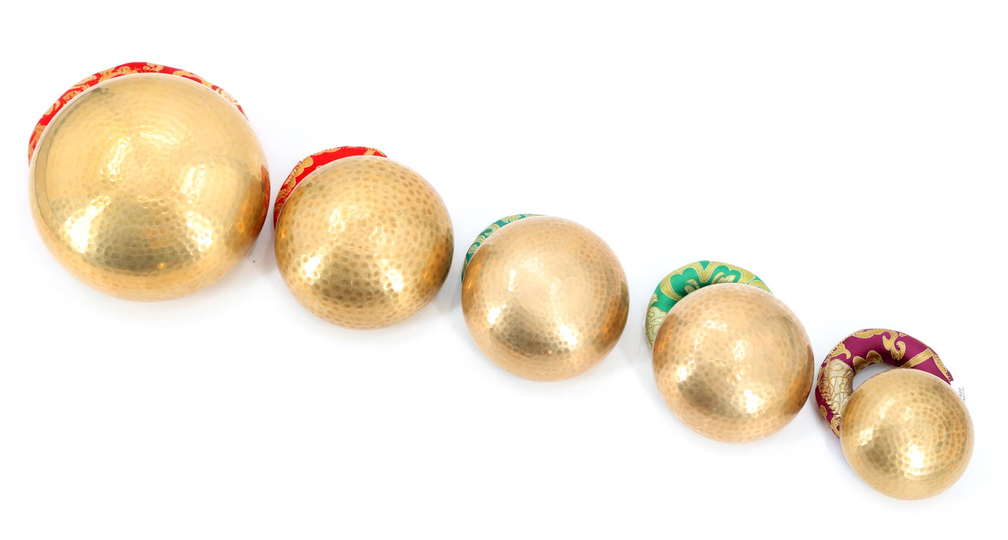 Himalaya Handmade - Wholesale Meditation Supplies - Hand-Crafted Hand-Beaten Singing Bowl1