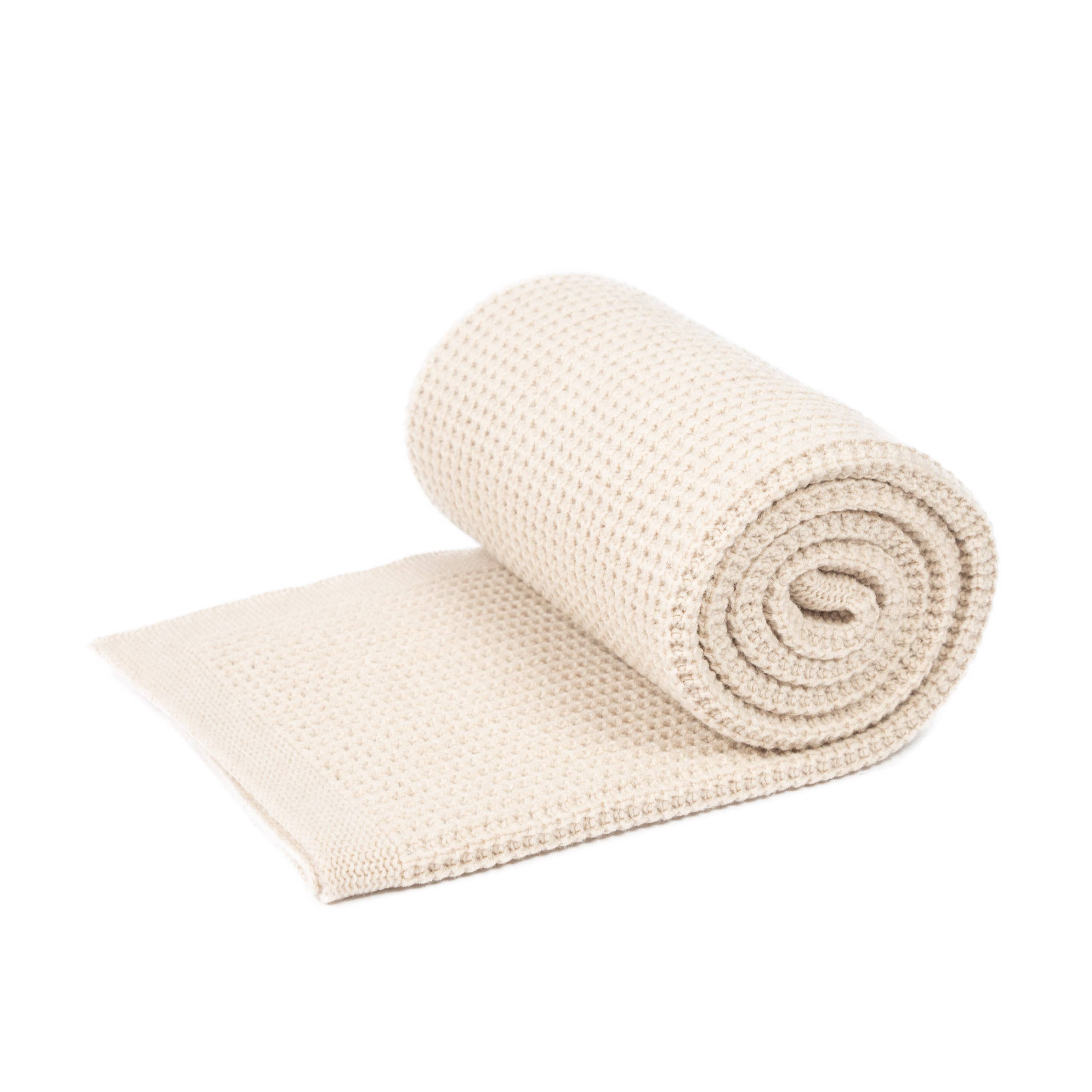 CottoHouse – Engroshandel Tæppe – EMMA strikket tæppe i merinould2