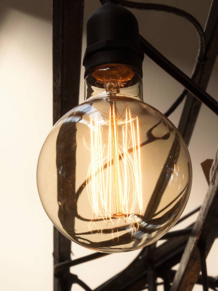 Vintage-Inspired E26 Light Bulb - Home Accent Lighting for wholesale by Steel Heart Ltd.