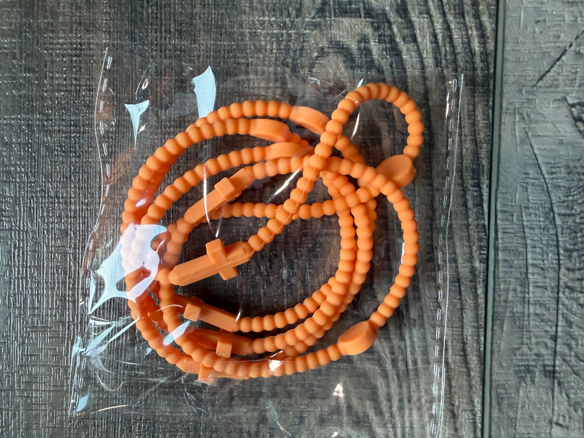 JILLIAN INK LLC - Wholesale Jewelry Set - Silicone Cross Bracelet Set of 515