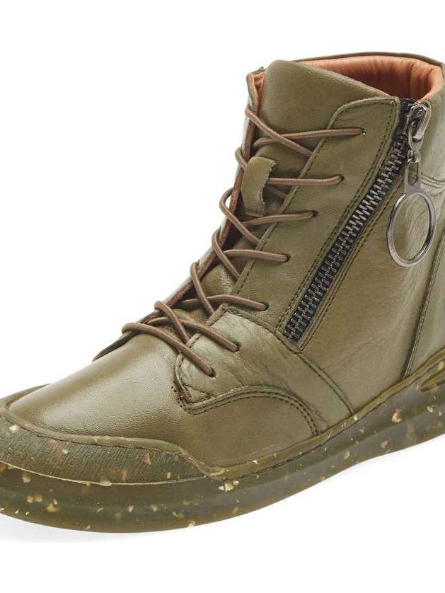 BOTTINES EN CUIR ALBA - OLIVE pour la vente par Sheridan Mia
