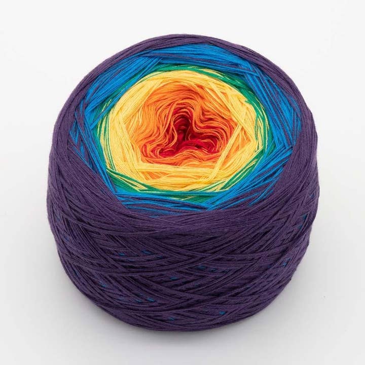Farbverlaufsgarn Regenbogen (dunkel) für den Großhandel von Chiemseegarn