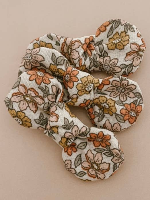 “Billie” Floral Bow for wholesale by Mae and Rae Bows