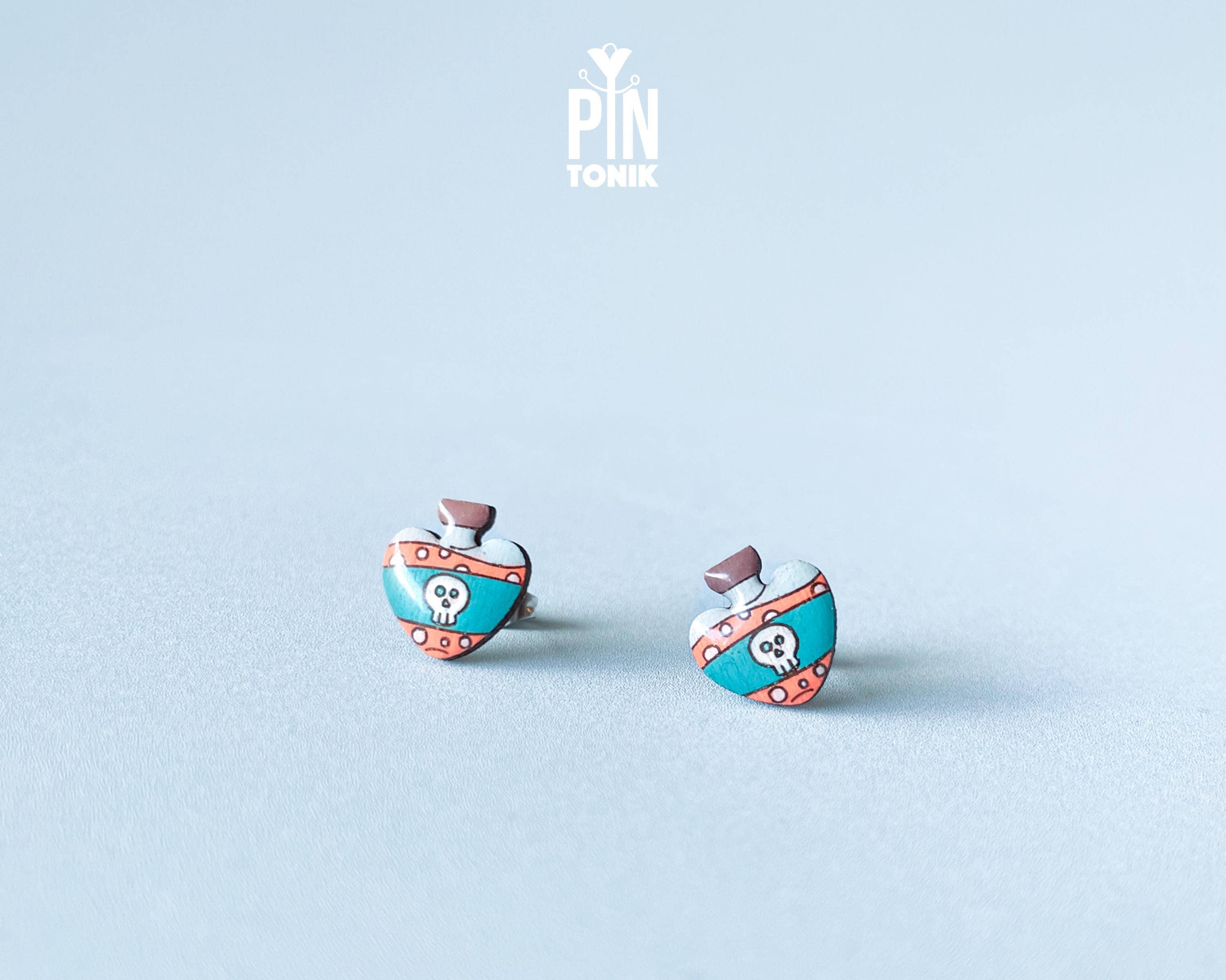 PinTonik – Engroshandel Ørestikkere – Giftige kranie ørestikker - Halloween kostumesmykker3