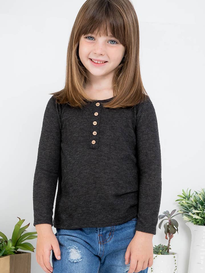 PPT20719TK-KIDS BUTTON DETAIL LONG SLEEVE ROUND HEM SOLID for wholesale by You & Me