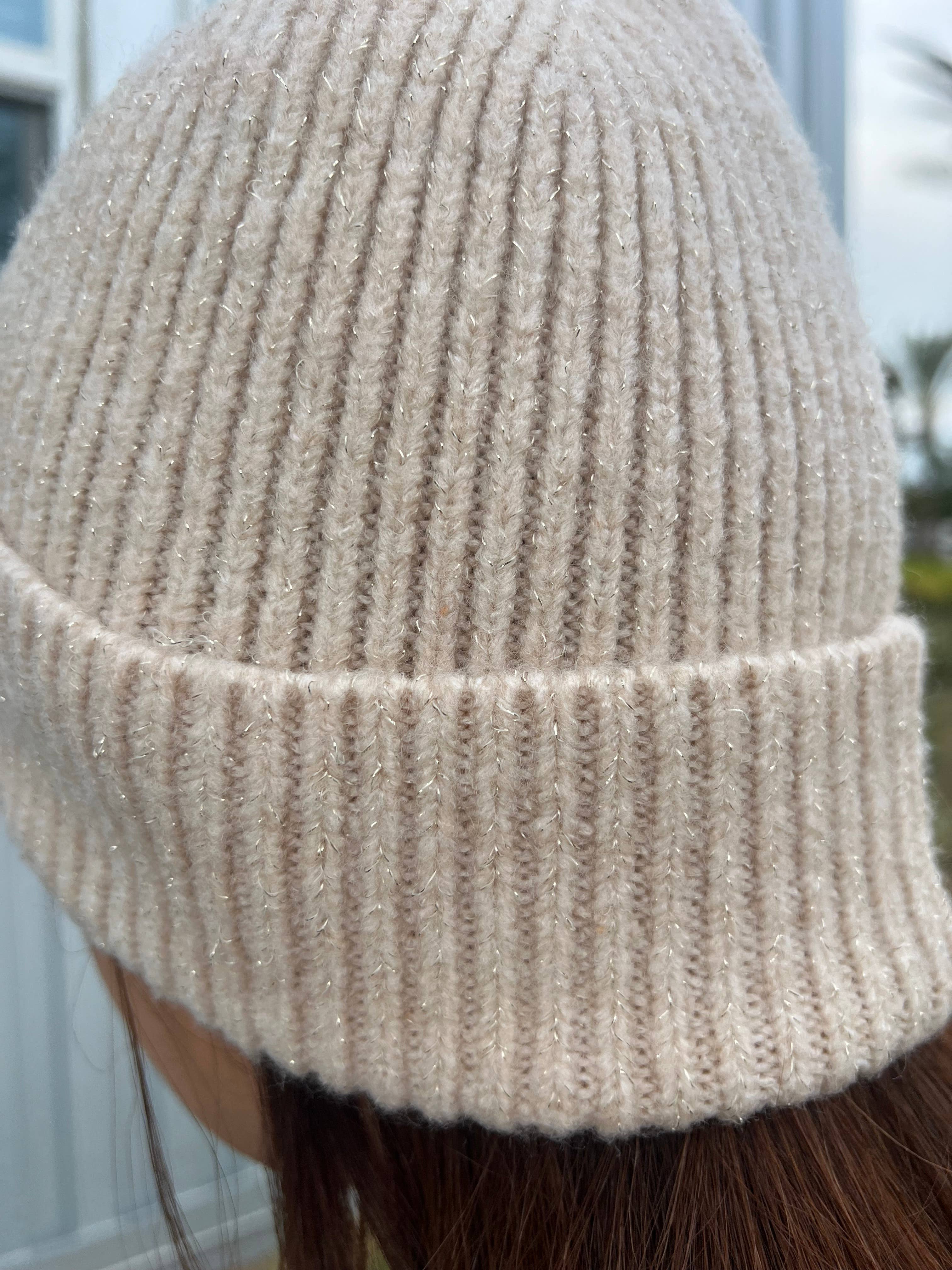 Justin & Taylor – Engroshandel Beanie - Dame – Rich Luxe hue med lurex-detaljer4